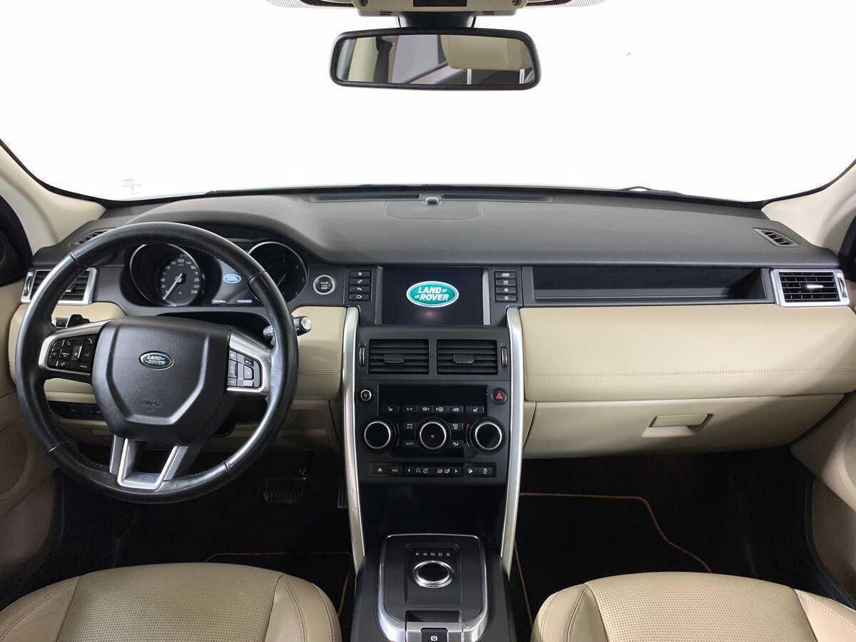 Land Rover Discovery Sport 2016 года с пробегом. Фото: #12