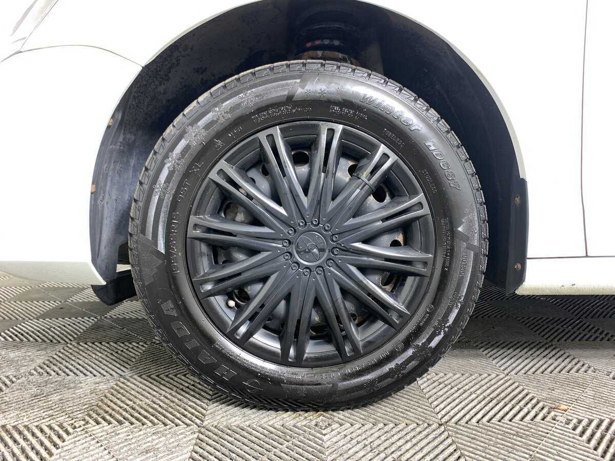 Б/У Фольксваген Джетта 2017 года. Фото: #8