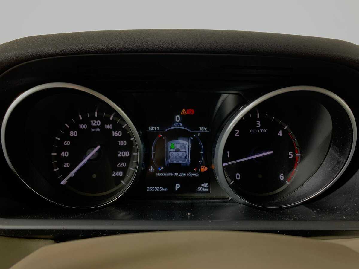 Land Rover Discovery 2017 года с пробегом. Фото: #13
