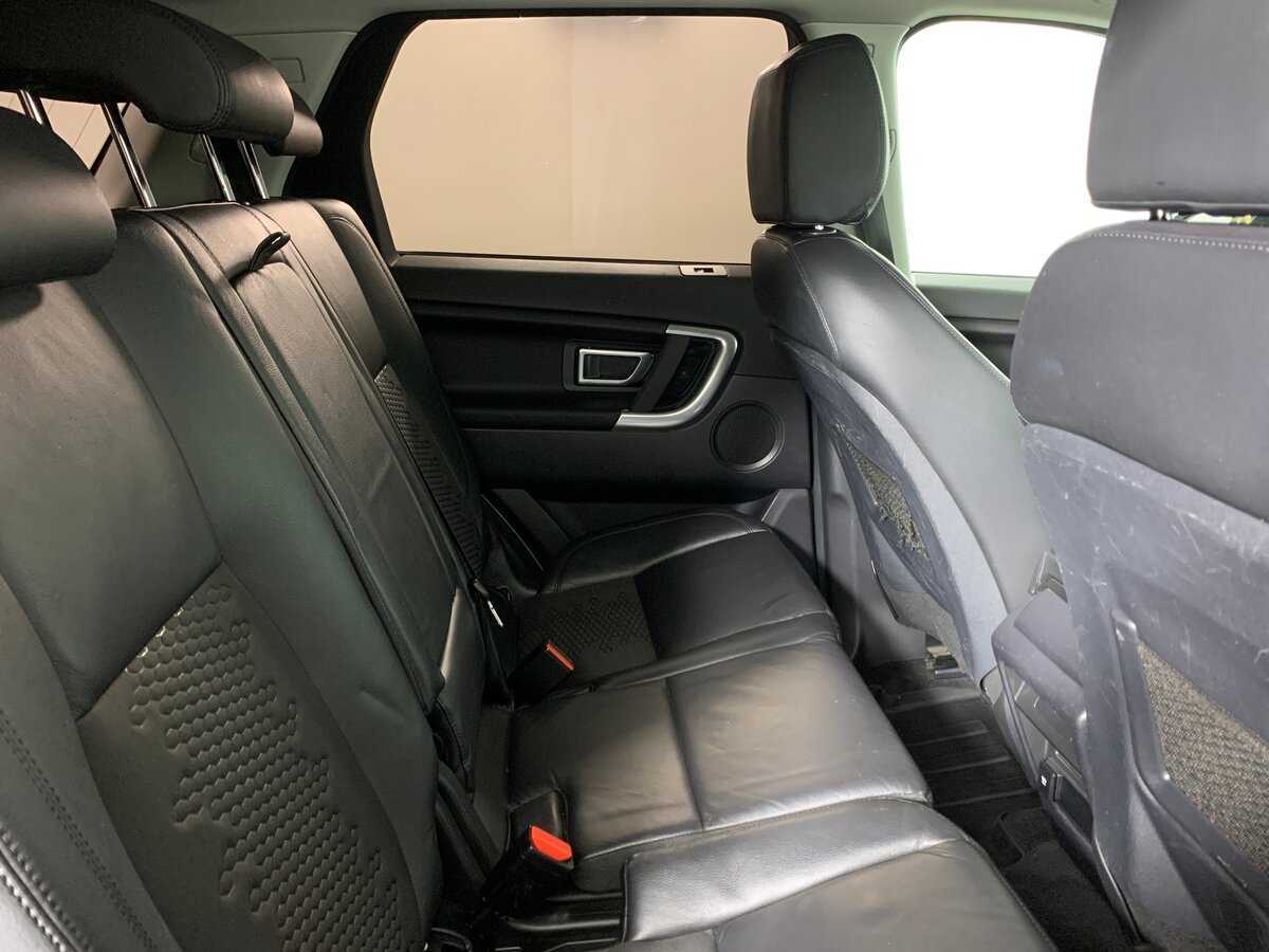 Land Rover Discovery Sport 2018 года с пробегом. Фото: #17