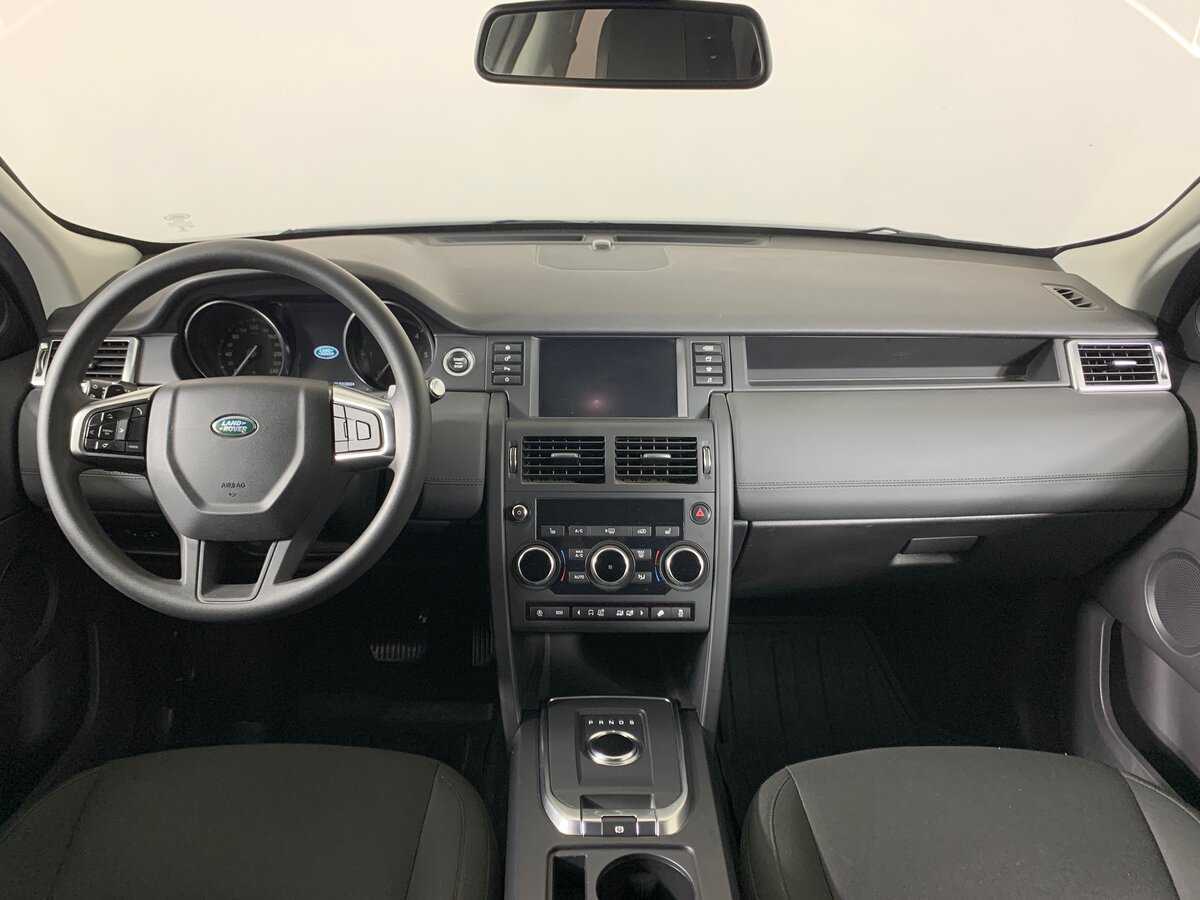 Land Rover Discovery Sport 2018 года с пробегом. Фото: #12