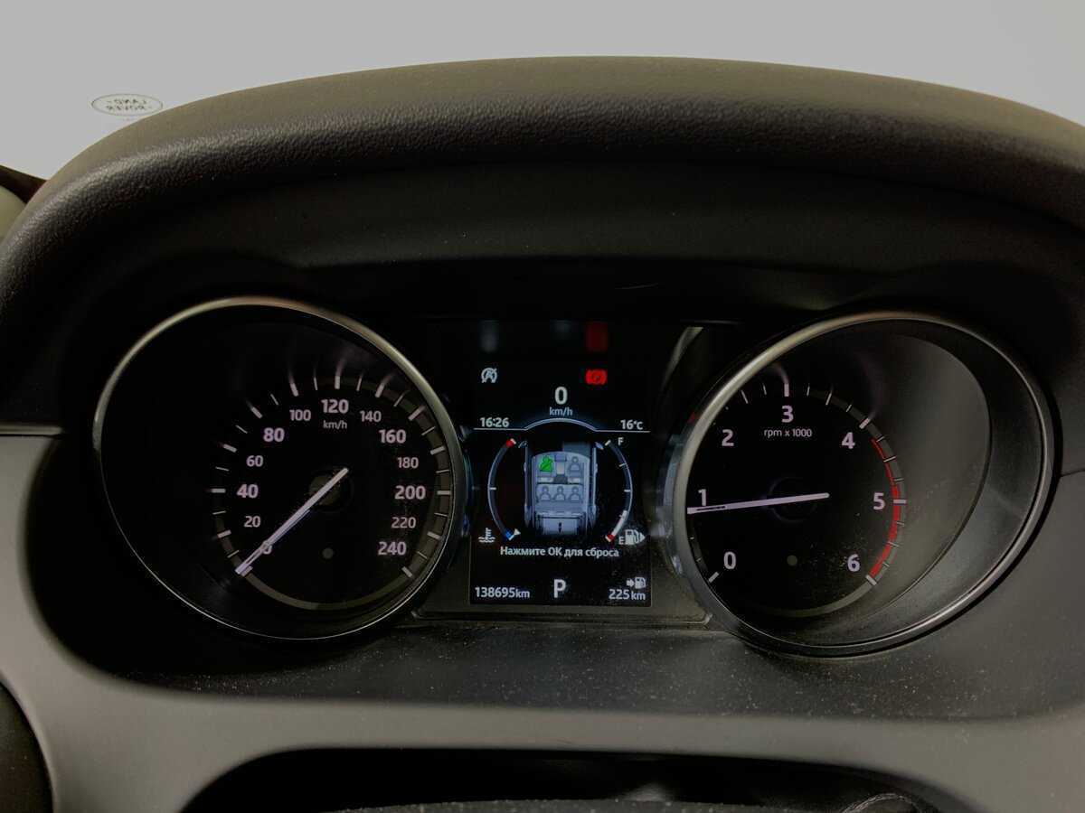 Land Rover Discovery Sport 2018 года с пробегом. Фото: #14