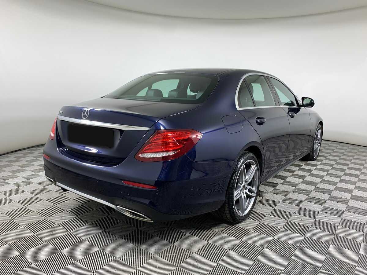 Mercedes-Benz E-Класс 2020 года с пробегом. Фото: #4