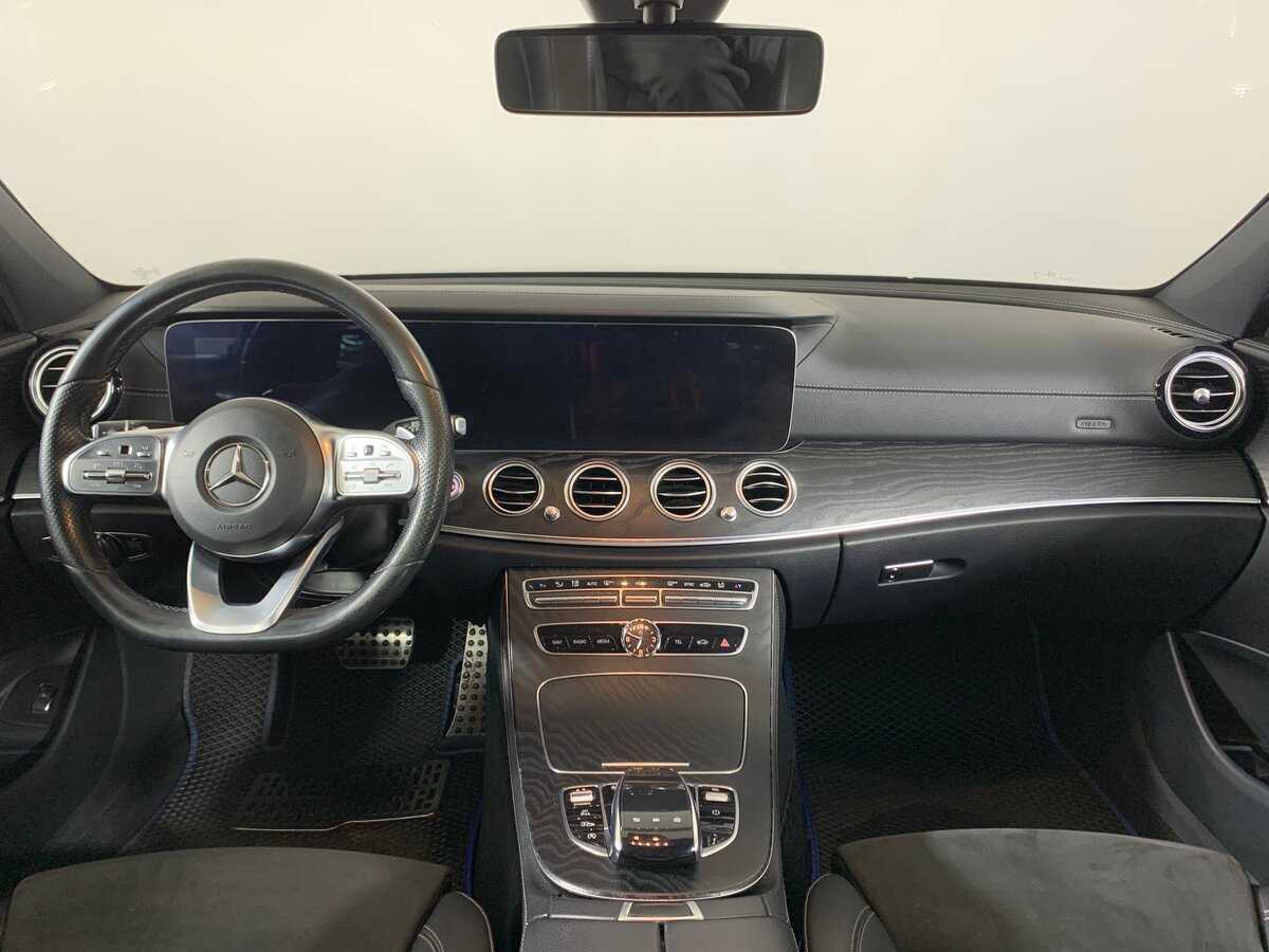 Mercedes-Benz E-Класс 2020 года с пробегом. Фото: #12