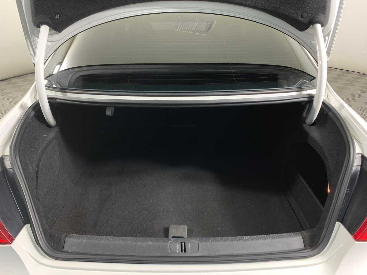 Volkswagen Passat CC 2011 года с пробегом. Фото: #19