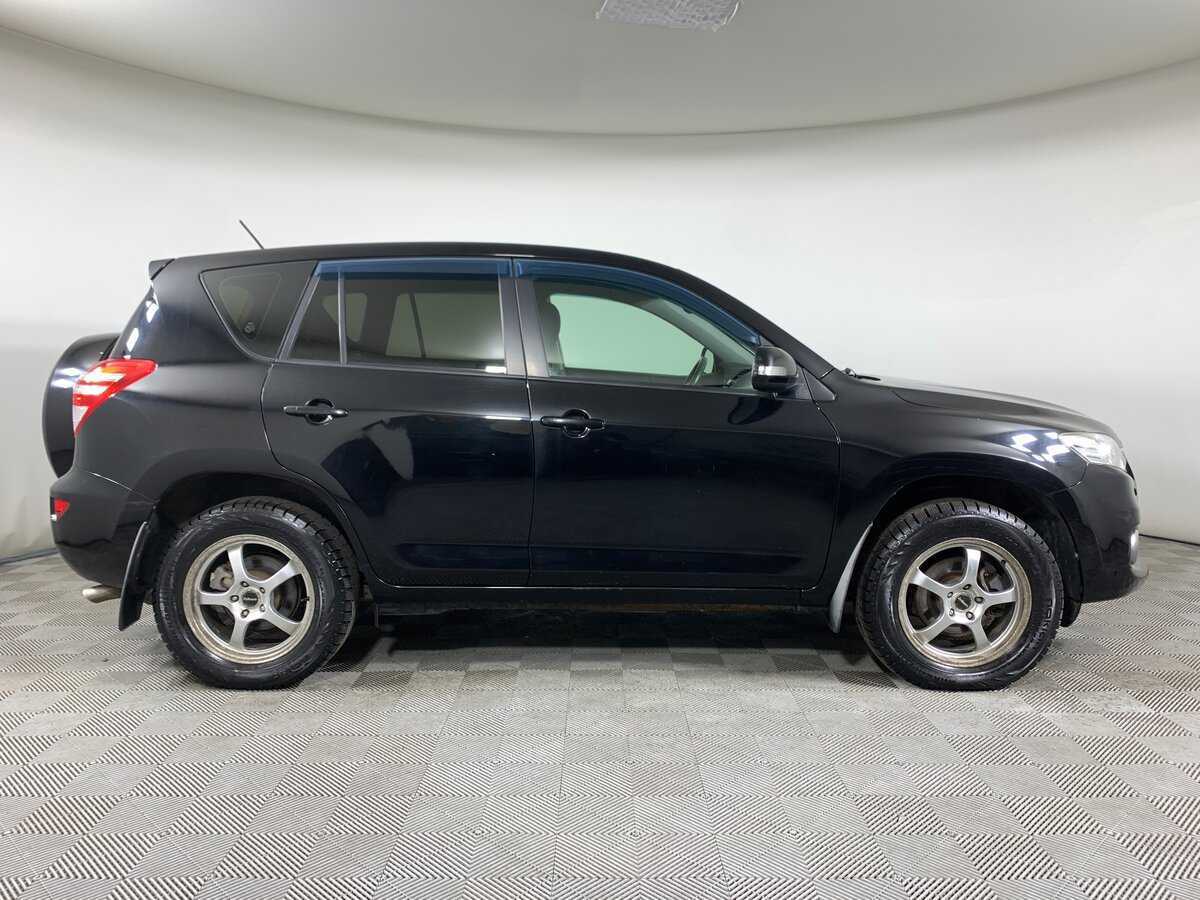 Toyota RAV4 2011 года с пробегом. Фото: #3