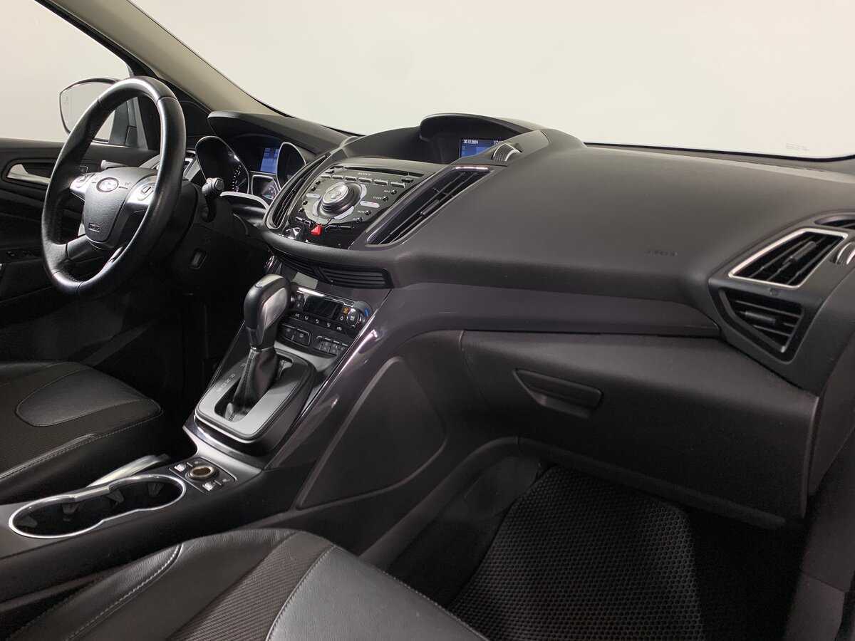 Б/У Форд Куга 2016 года. Фото: #13