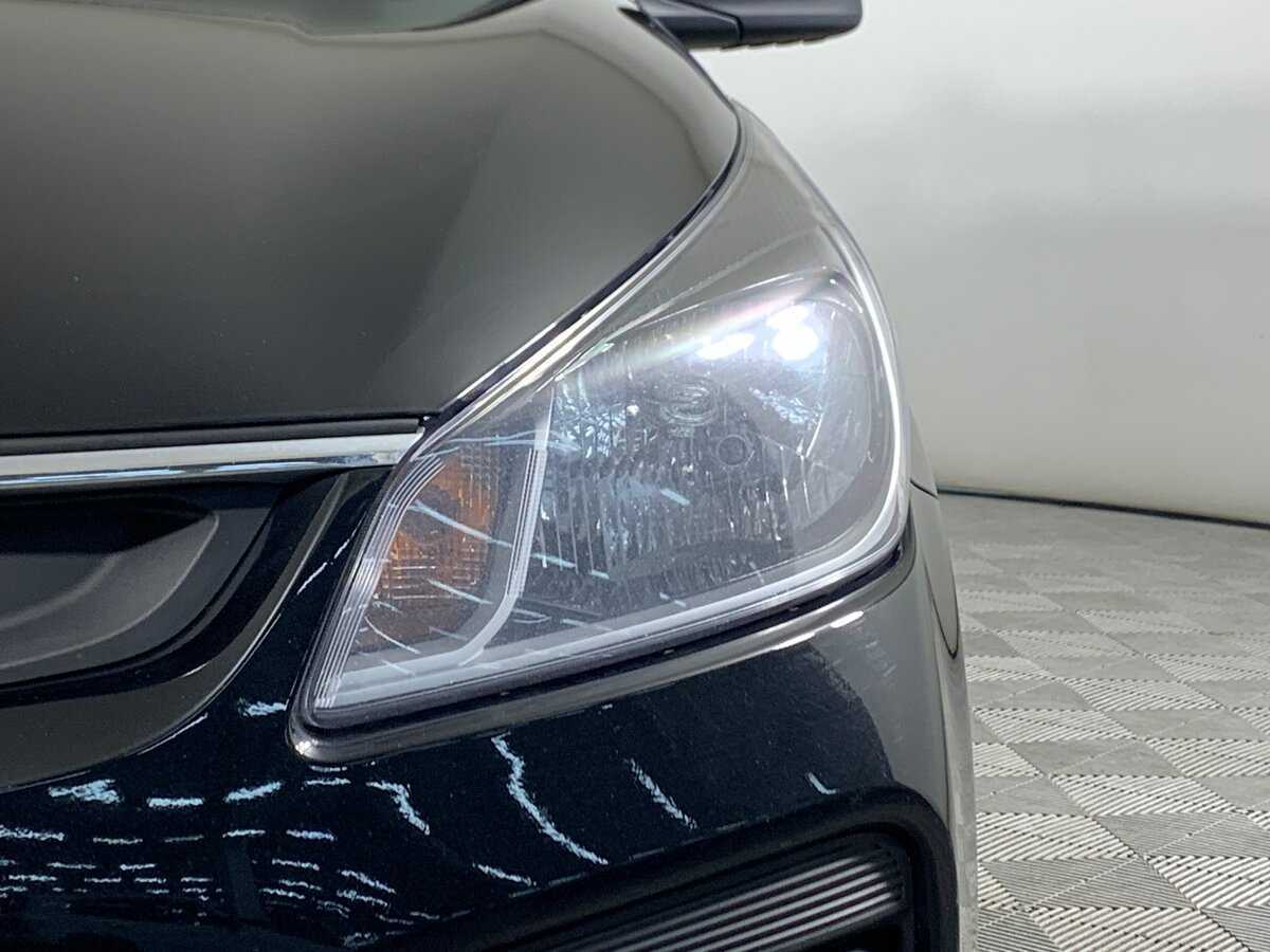 Б/У Киа Рио 2017 года. Фото: #9