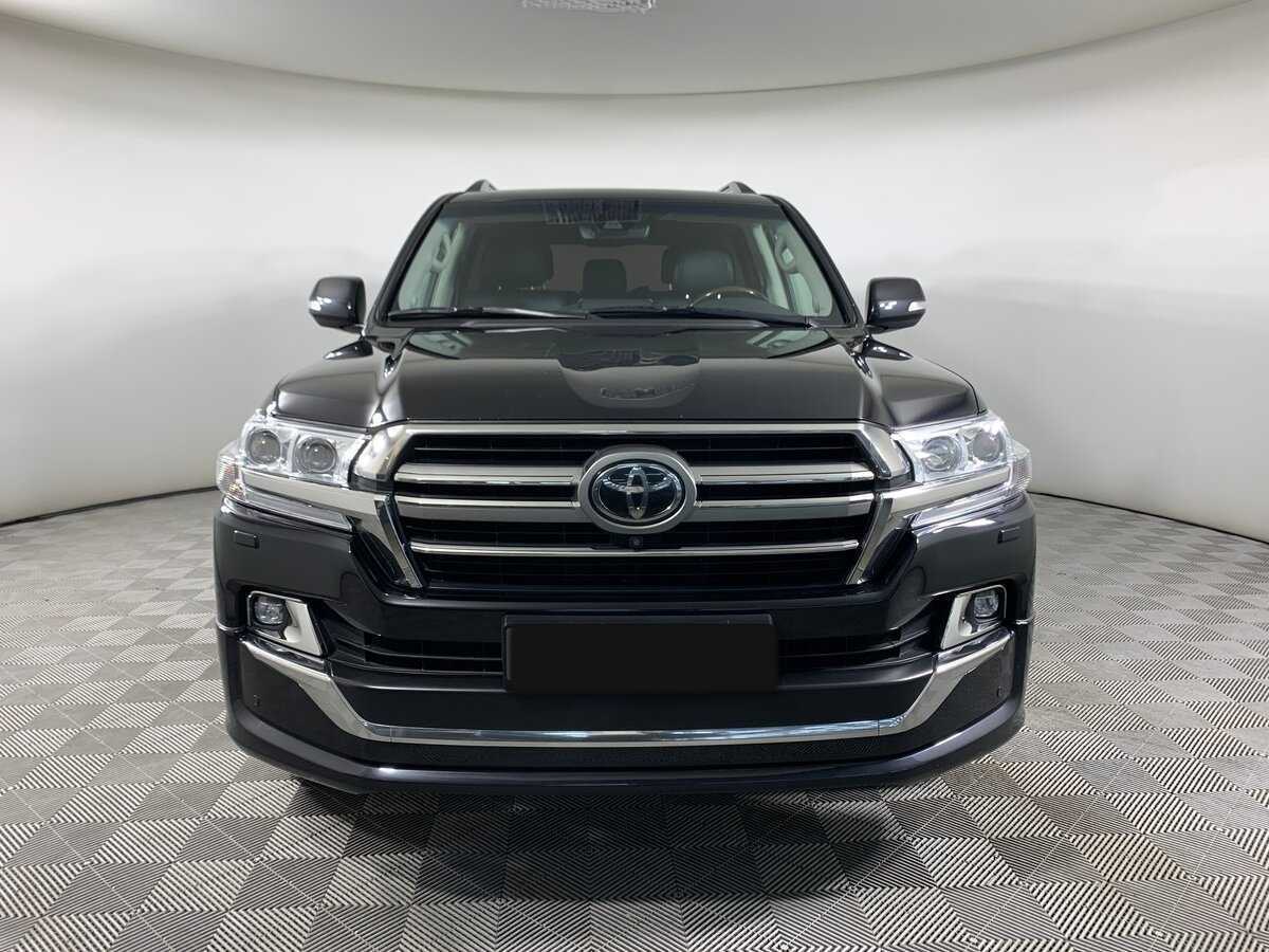 Toyota Land Cruiser 2018 года с пробегом. Фото: #1
