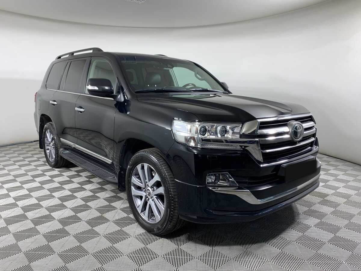 Toyota Land Cruiser 2018 года с пробегом. Фото: #2
