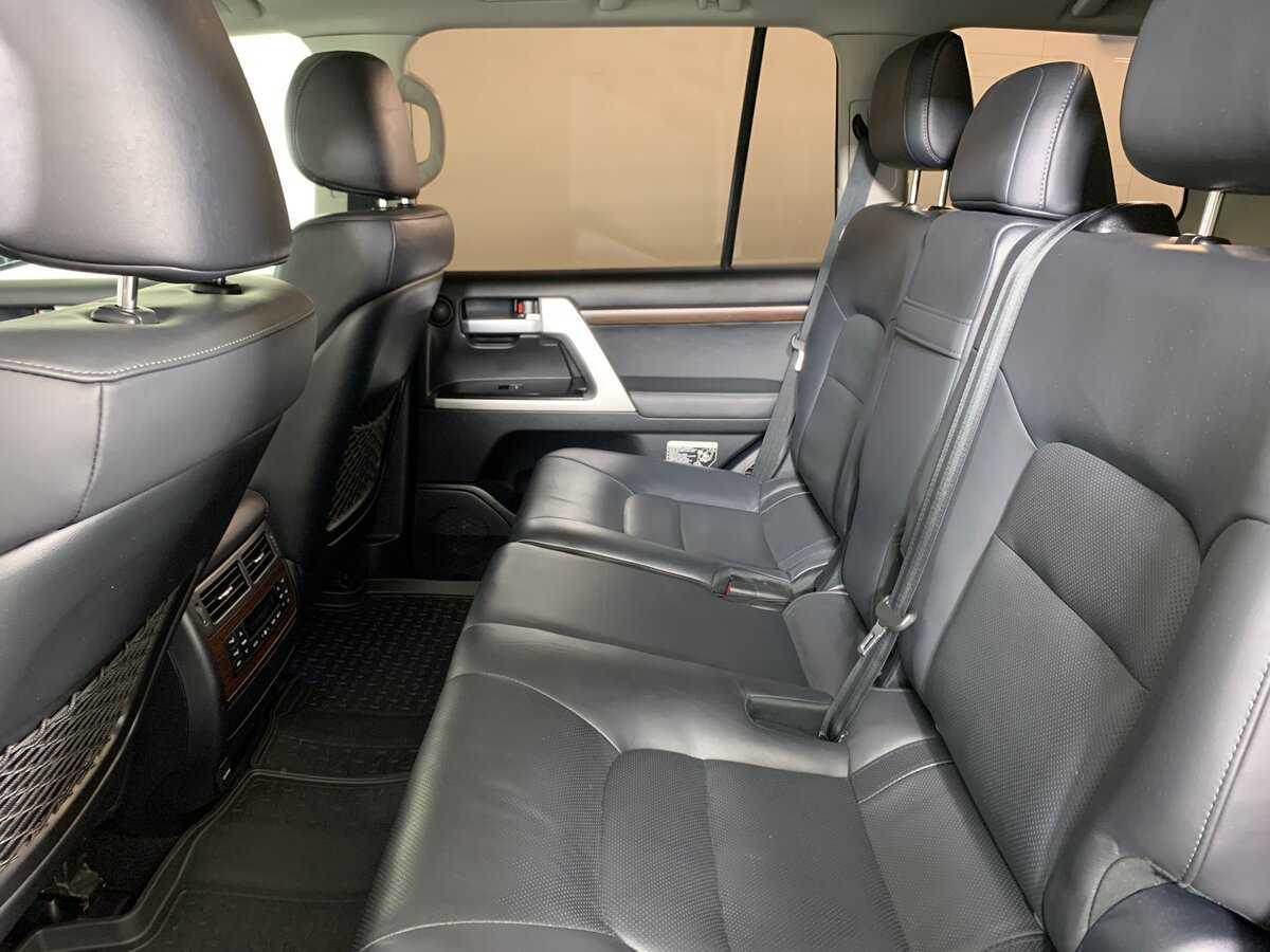 Toyota Land Cruiser 2018 года с пробегом. Фото: #19