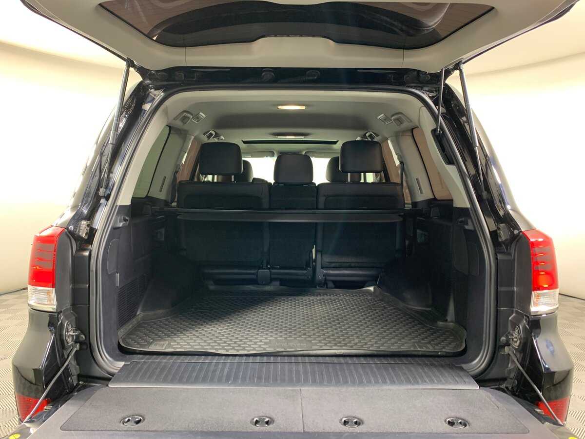 Toyota Land Cruiser 2018 года с пробегом. Фото: #20