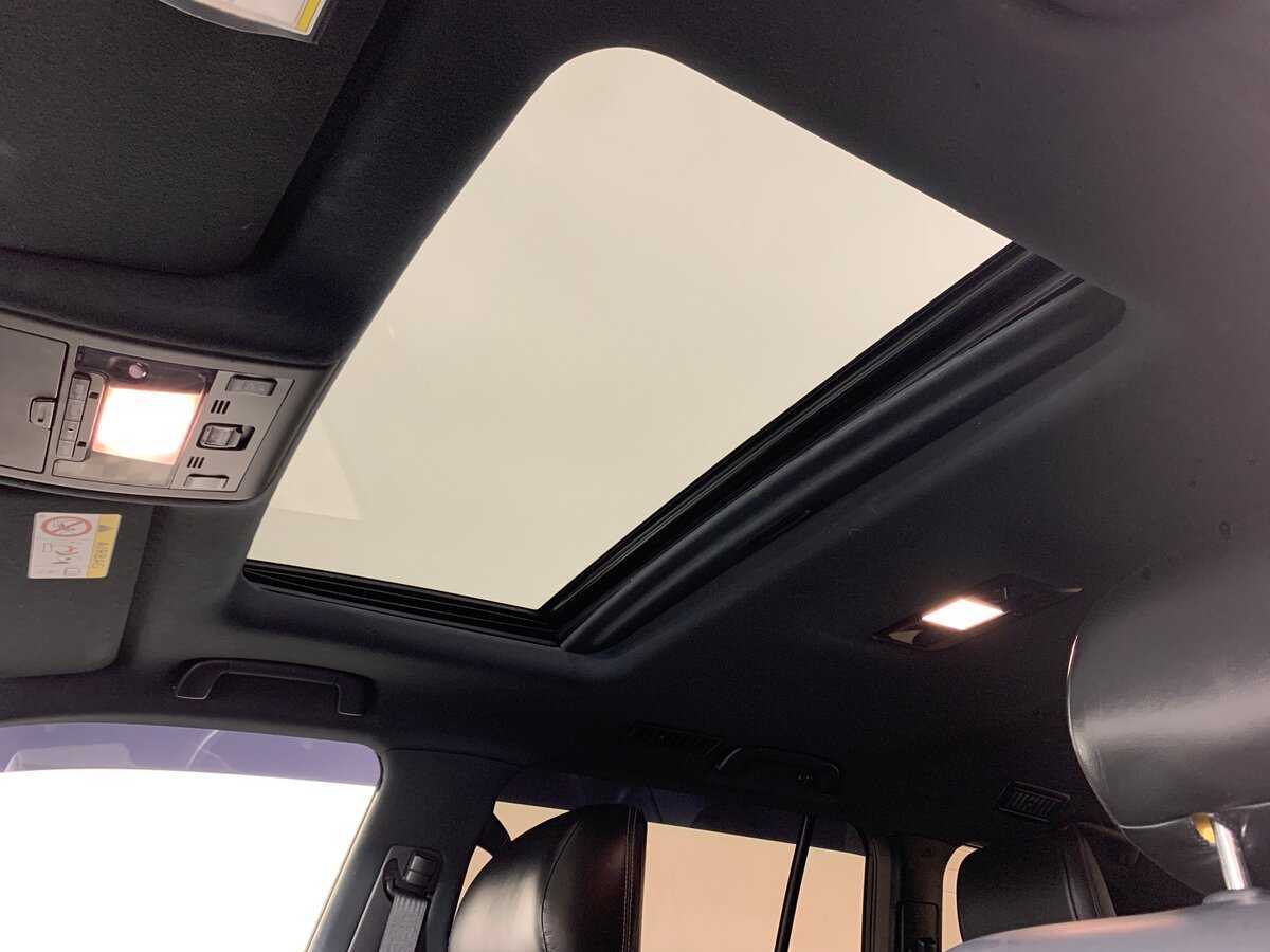 Toyota Land Cruiser 2016 года с пробегом. Фото: #18