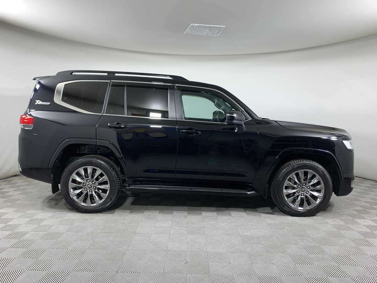 Toyota Land Cruiser 2021 года с пробегом. Фото: #3