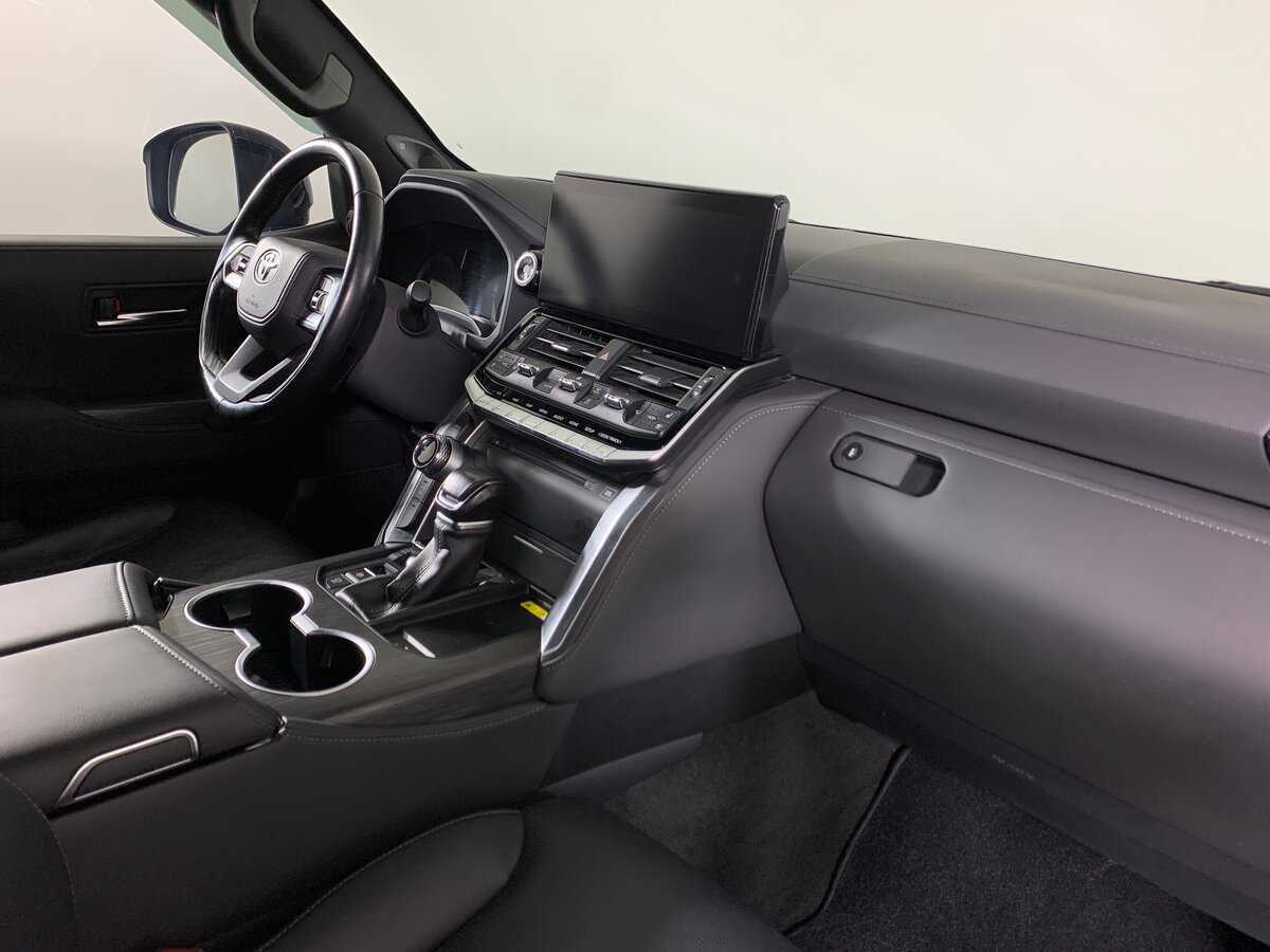 Toyota Land Cruiser 2021 года с пробегом. Фото: #12