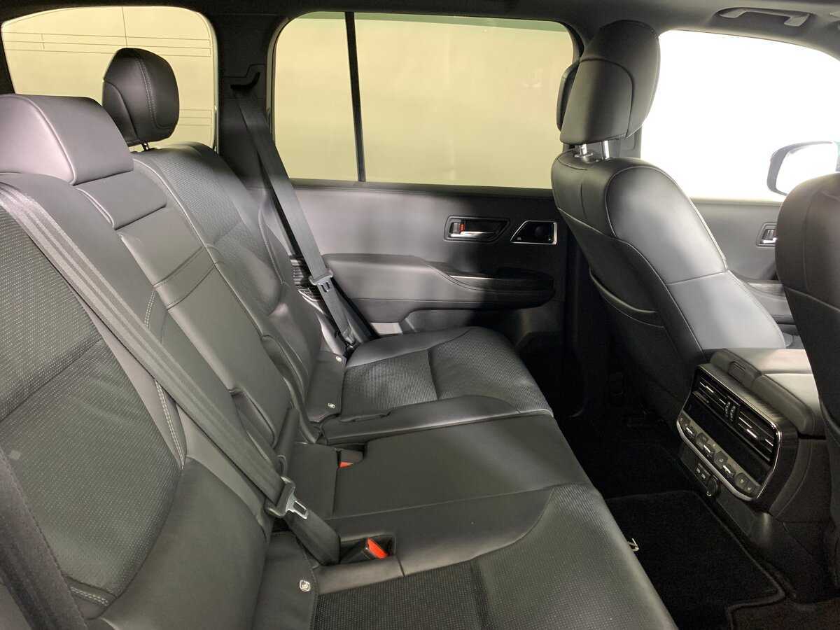Toyota Land Cruiser 2021 года с пробегом. Фото: #16