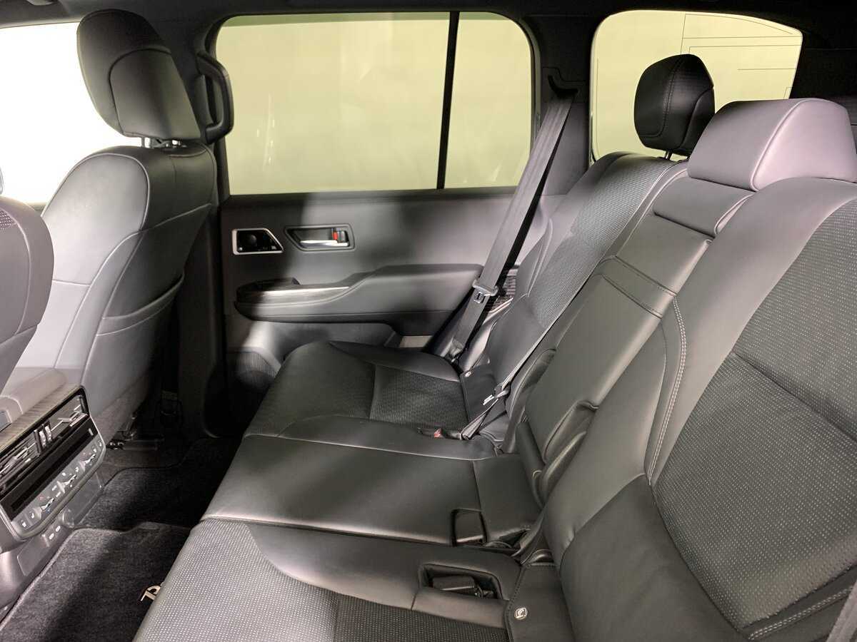 Toyota Land Cruiser 2021 года с пробегом. Фото: #18