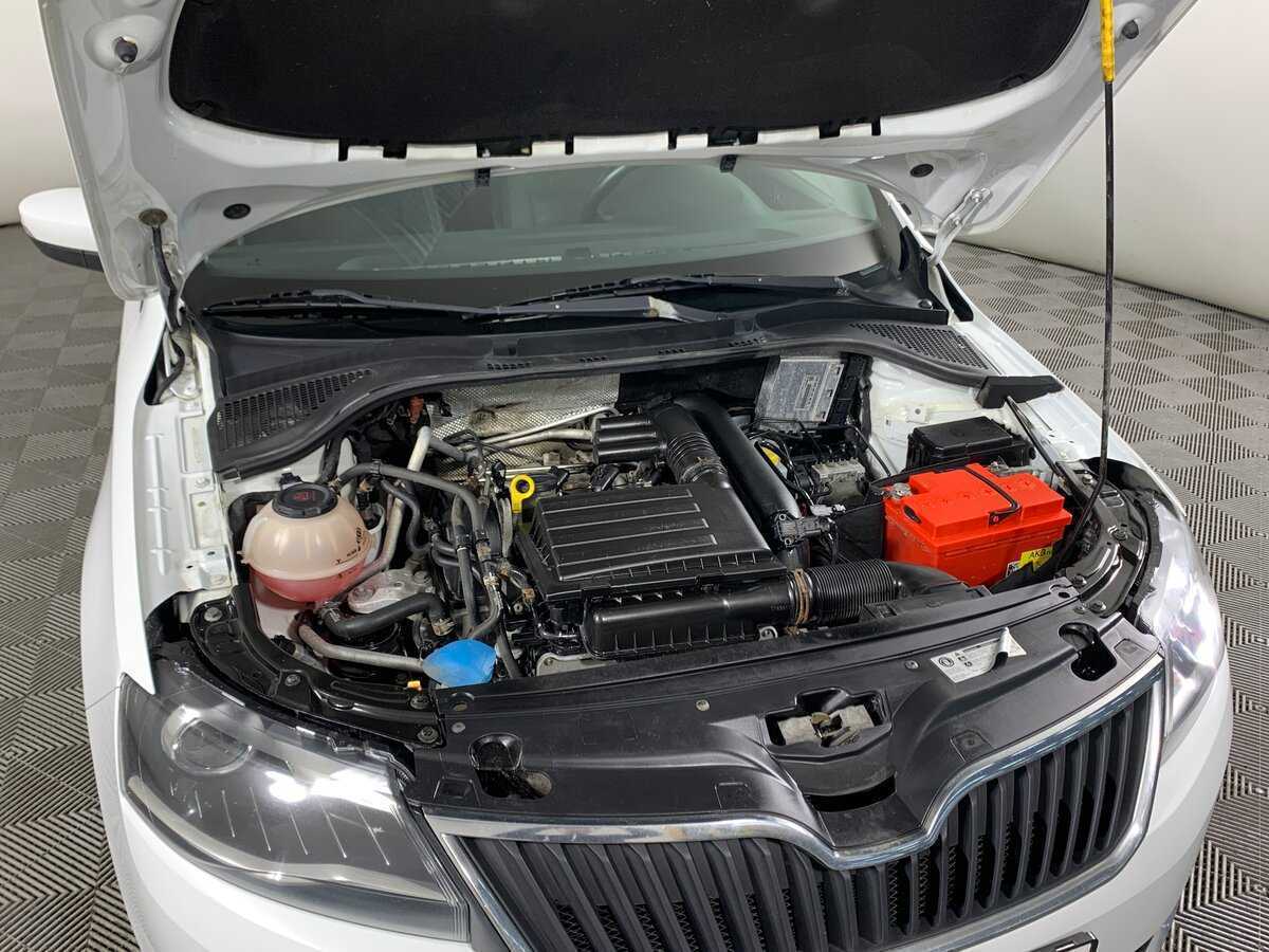 Б/У Шкода Рапид 2018 года. Фото: #10