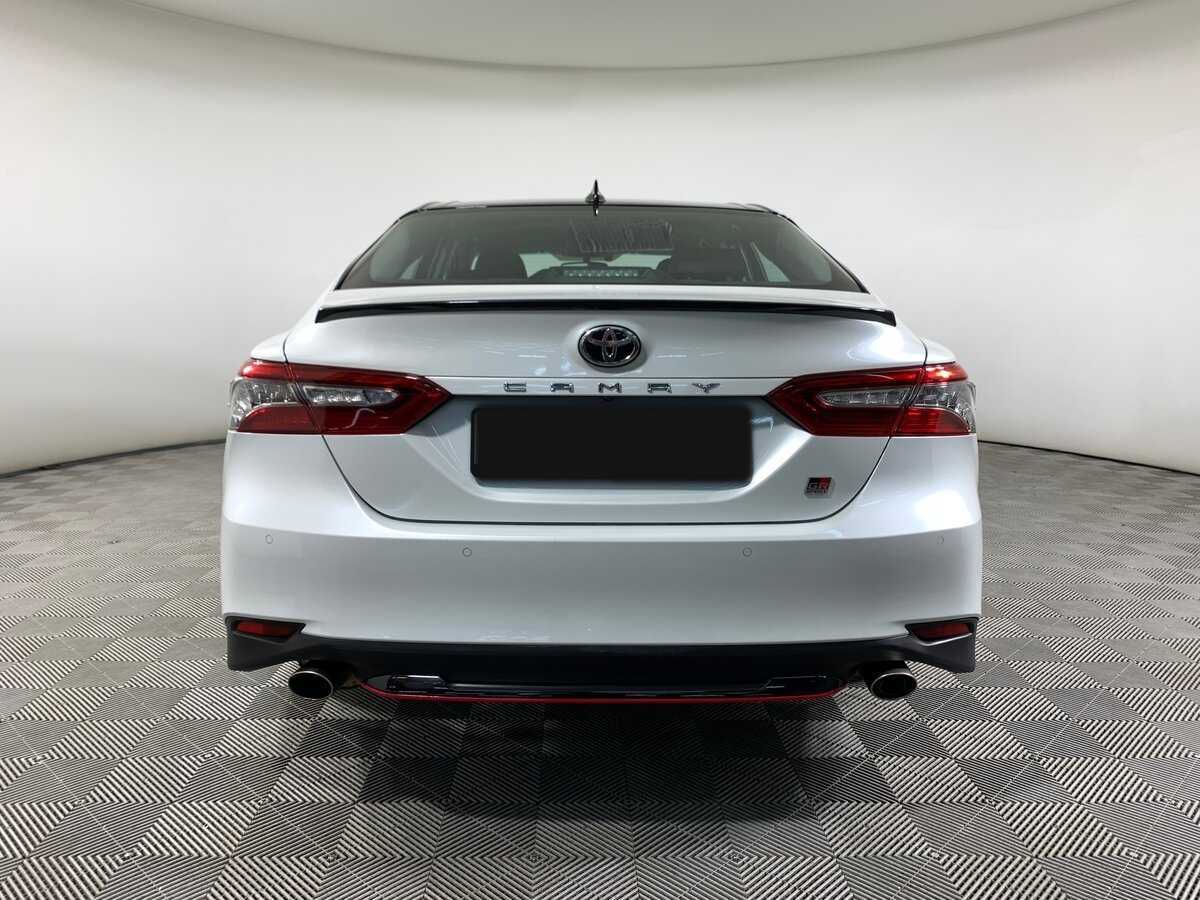 Toyota Camry 2022 года с пробегом. Фото: #5