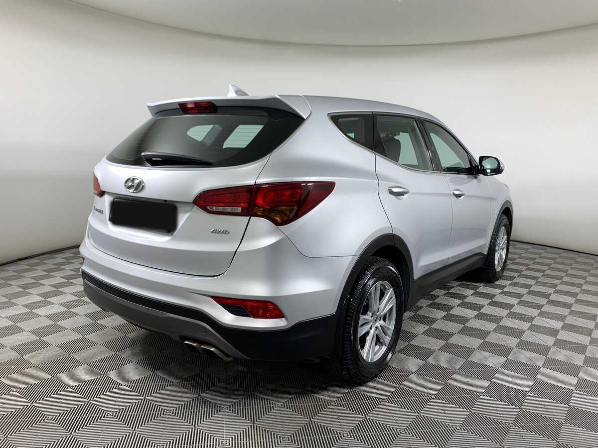 Hyundai Santa Fe 2017 года с пробегом. Фото: #4