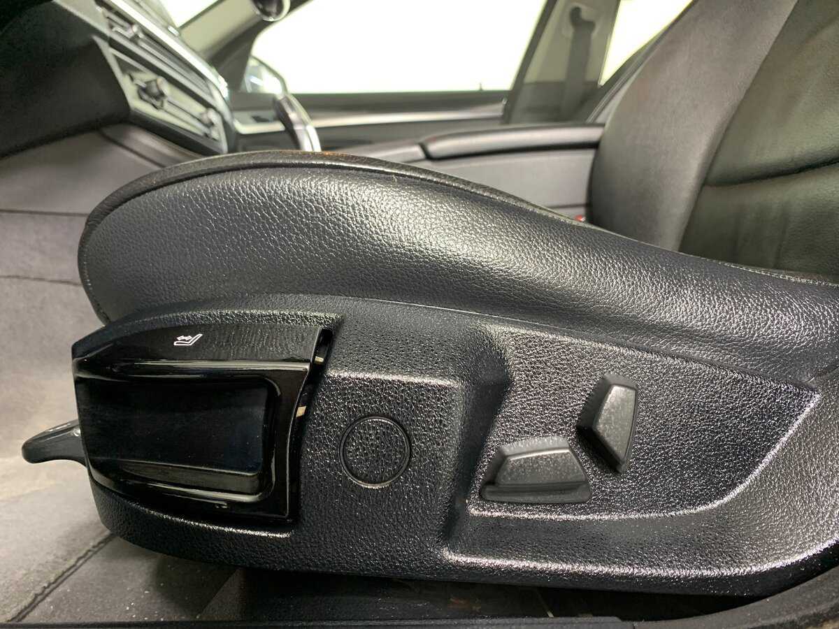 BMW 5 серии 2012 года с пробегом. Фото: #16