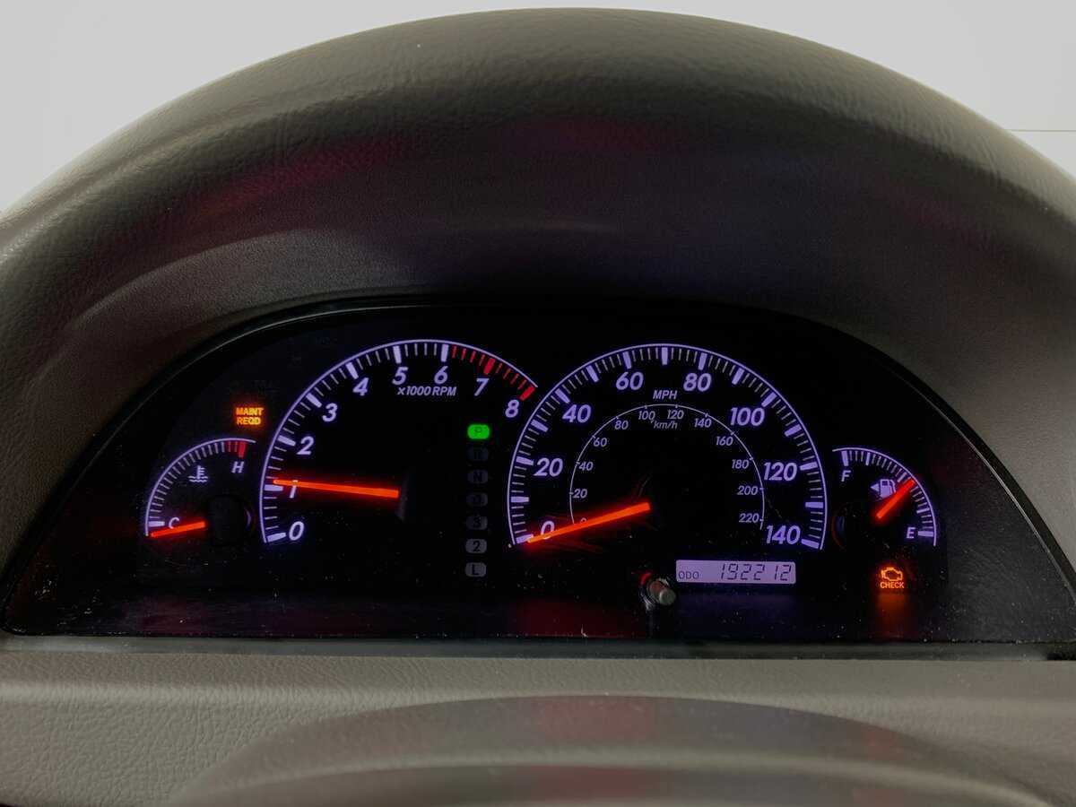 Toyota Camry 2004 года с пробегом. Фото: #11