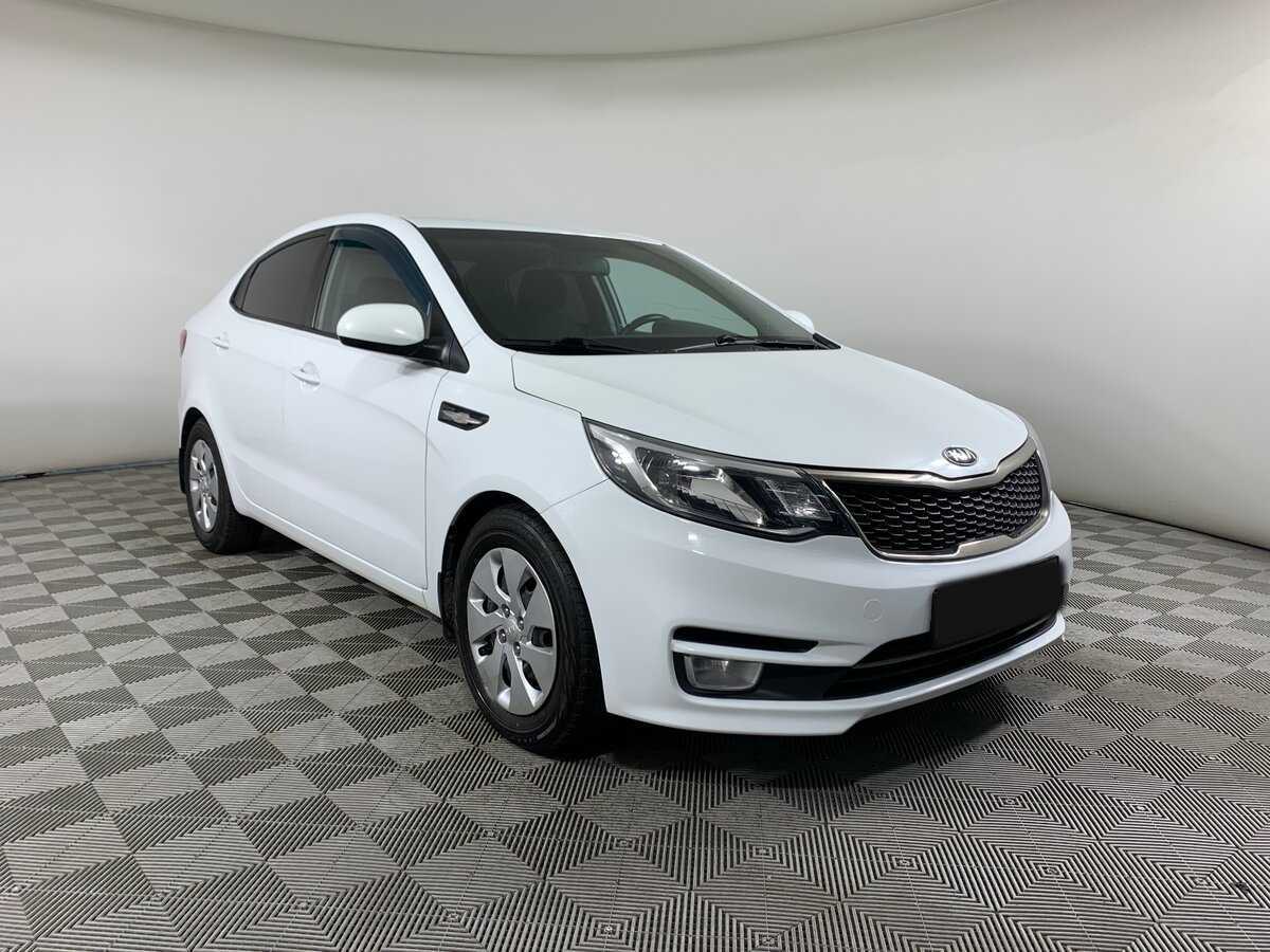 Б/У Киа Рио 2016 года. Фото: #2