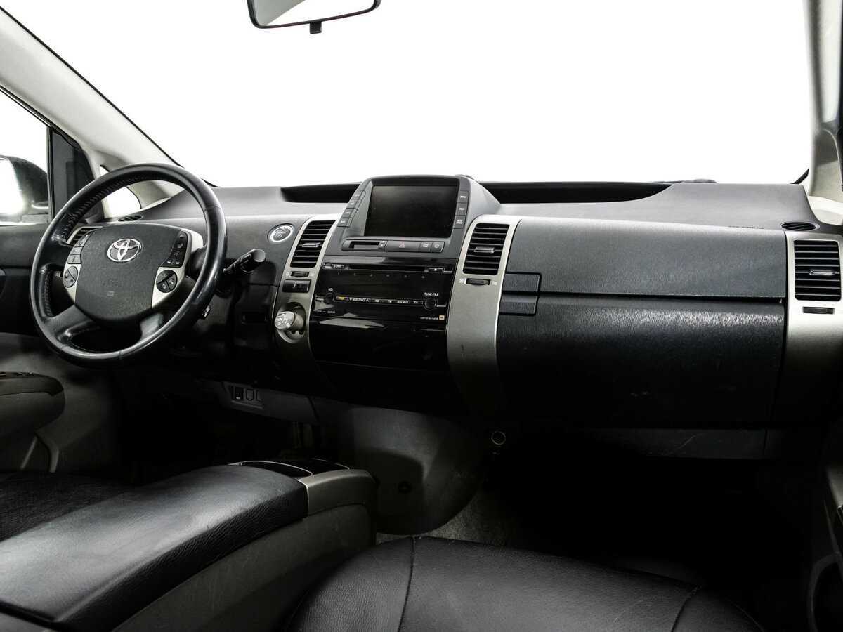 Toyota Prius 2008 года с пробегом. Фото: #6