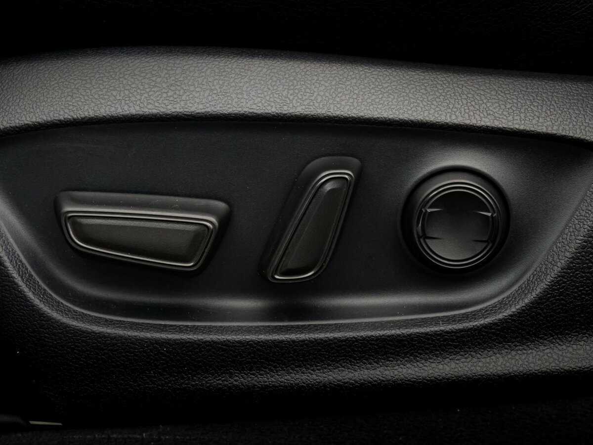 Toyota Camry 2020 года с пробегом. Фото: #14