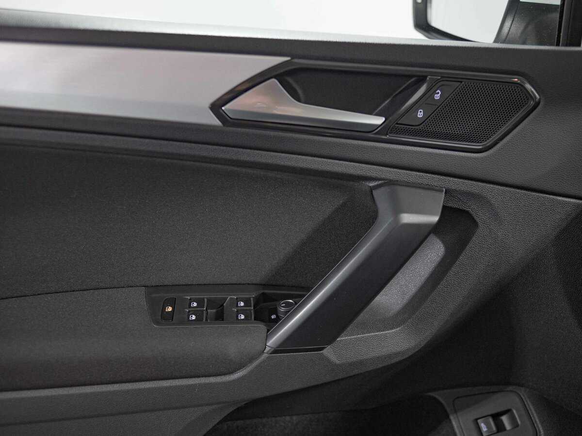 Volkswagen Tiguan 2017 года с пробегом. Фото: #11