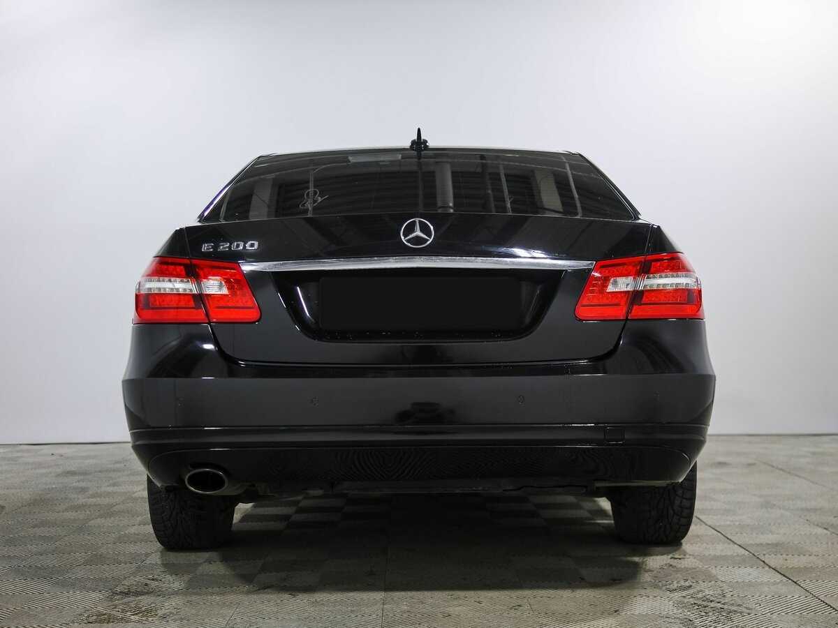 Mercedes-Benz E-Класс 2011 года с пробегом. Фото: #4