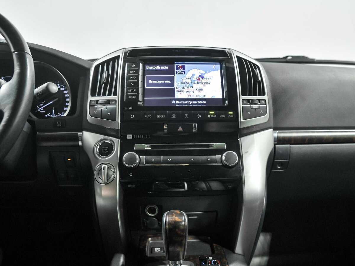 Toyota Land Cruiser 2012 года с пробегом. Фото: #10