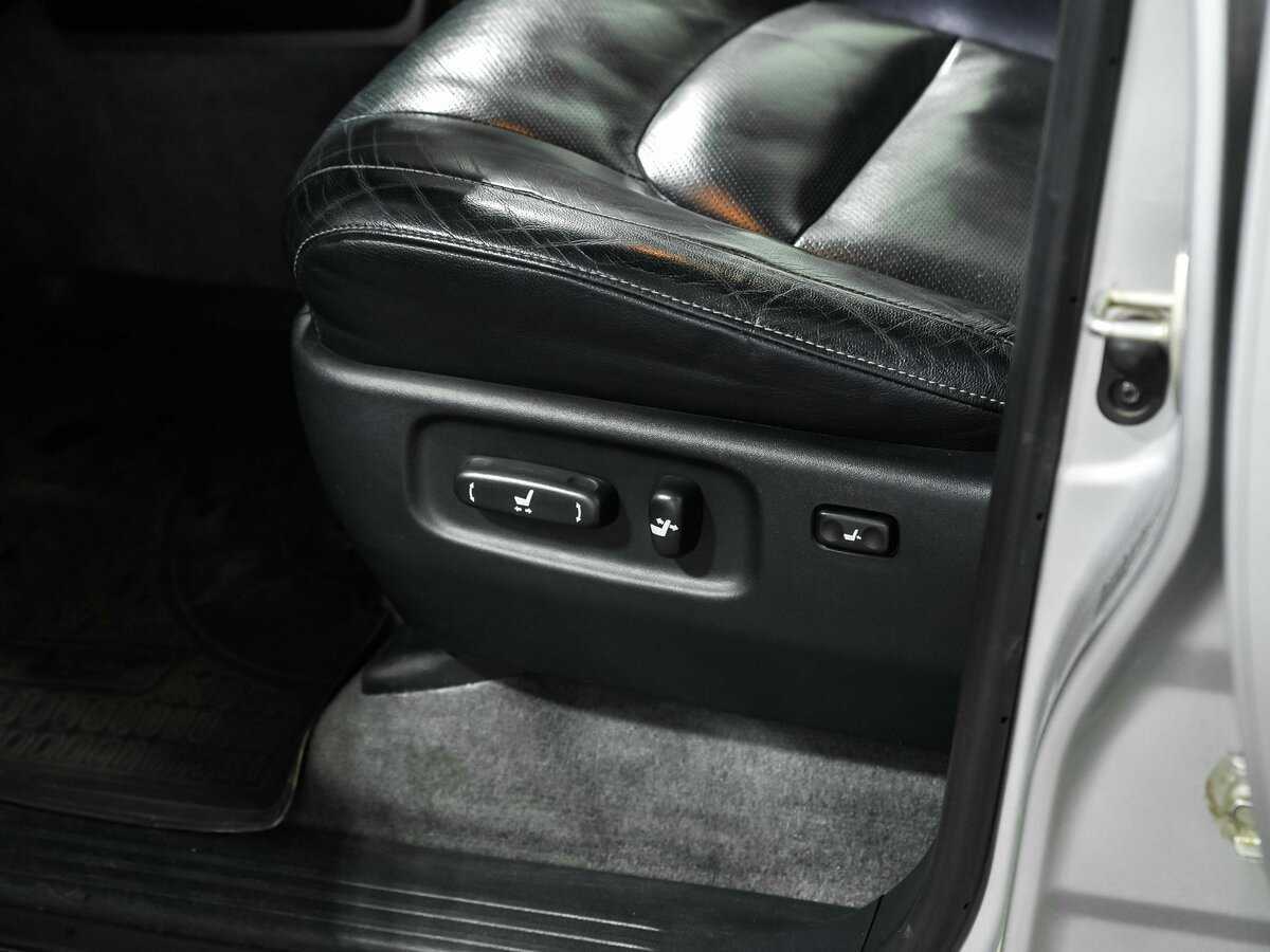 Toyota Land Cruiser 2012 года с пробегом. Фото: #17