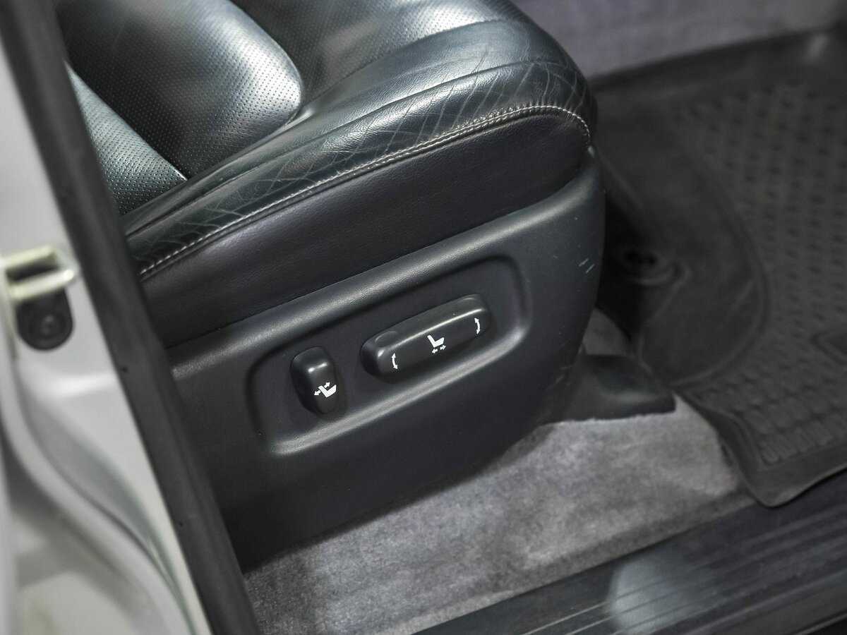 Toyota Land Cruiser 2012 года с пробегом. Фото: #20