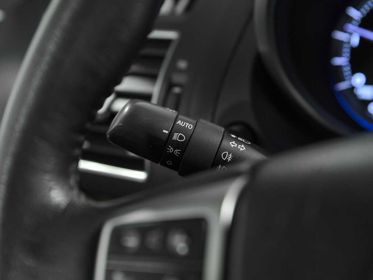 Toyota Land Cruiser Prado 2017 года с пробегом. Фото: #7