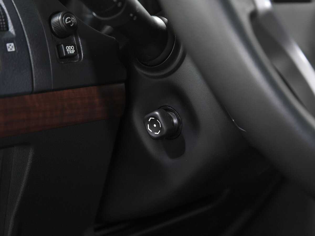 Toyota Land Cruiser Prado 2017 года с пробегом. Фото: #9