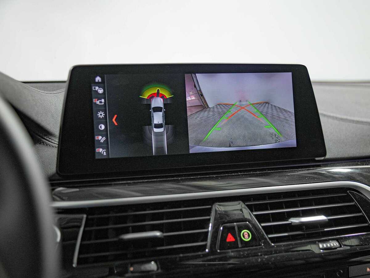 BMW 5 серии 2019 года с пробегом. Фото: #11