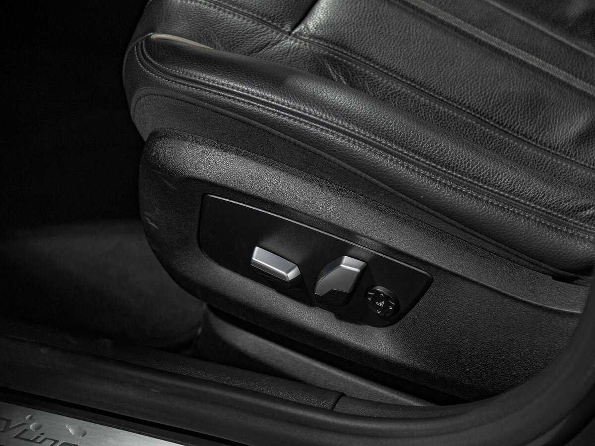 BMW 5 серии 2019 года с пробегом. Фото: #16