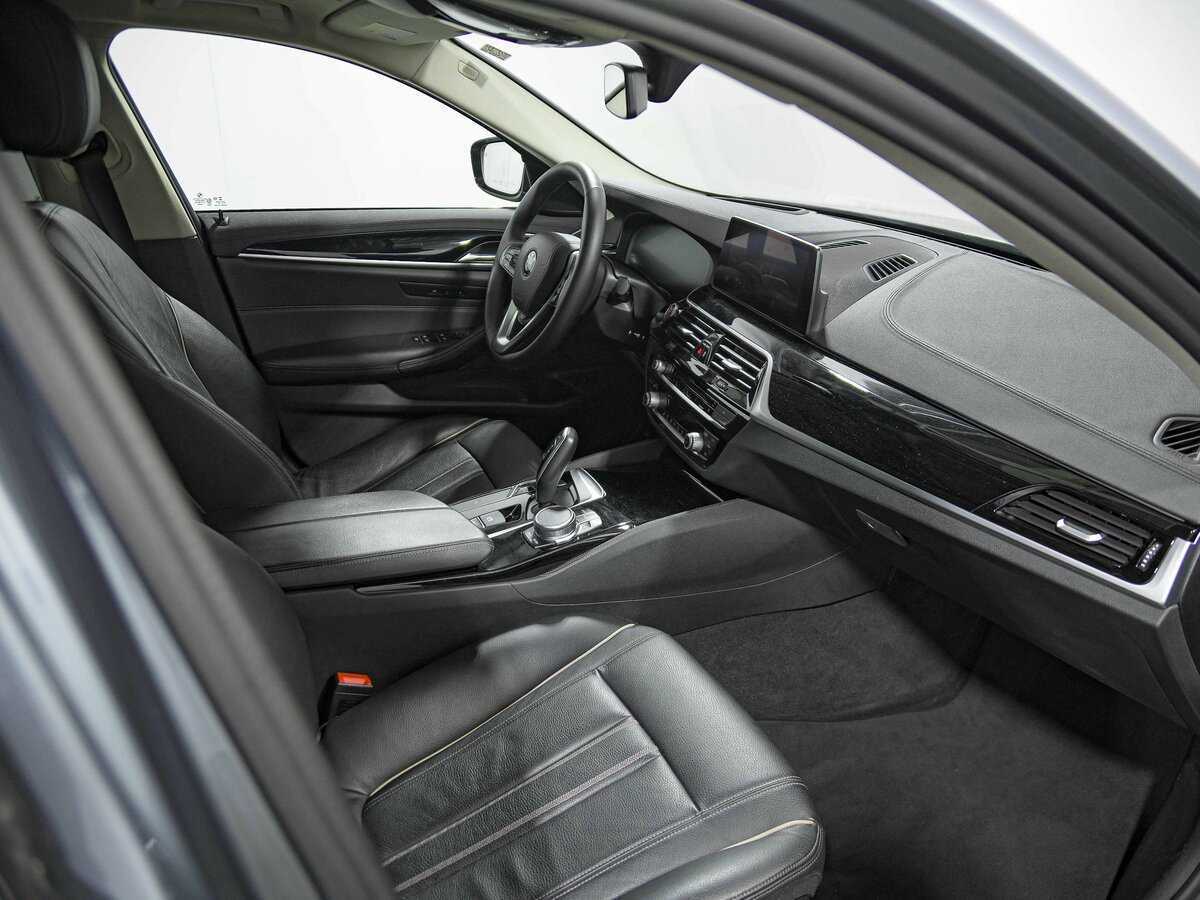 BMW 5 серии 2019 года с пробегом. Фото: #20