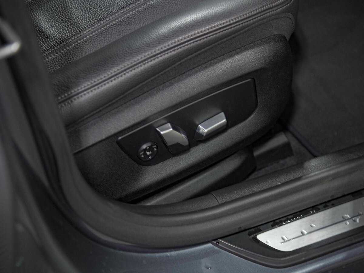 BMW 5 серии 2019 года с пробегом. Фото: #21