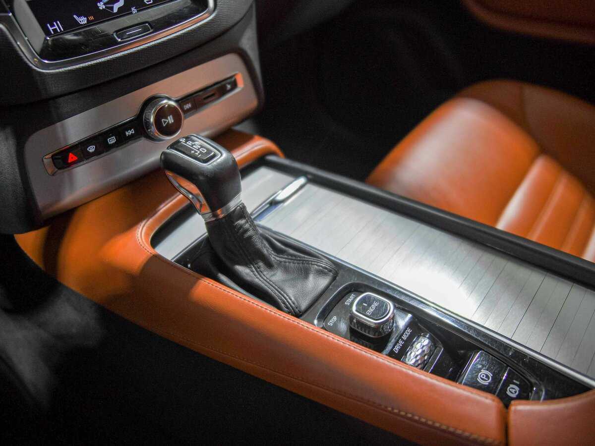 Volvo XC90 2016 года с пробегом. Фото: #12