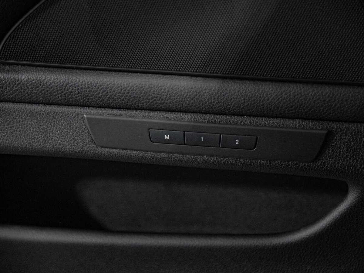 BMW 5 серии 2014 года с пробегом. Фото: #14