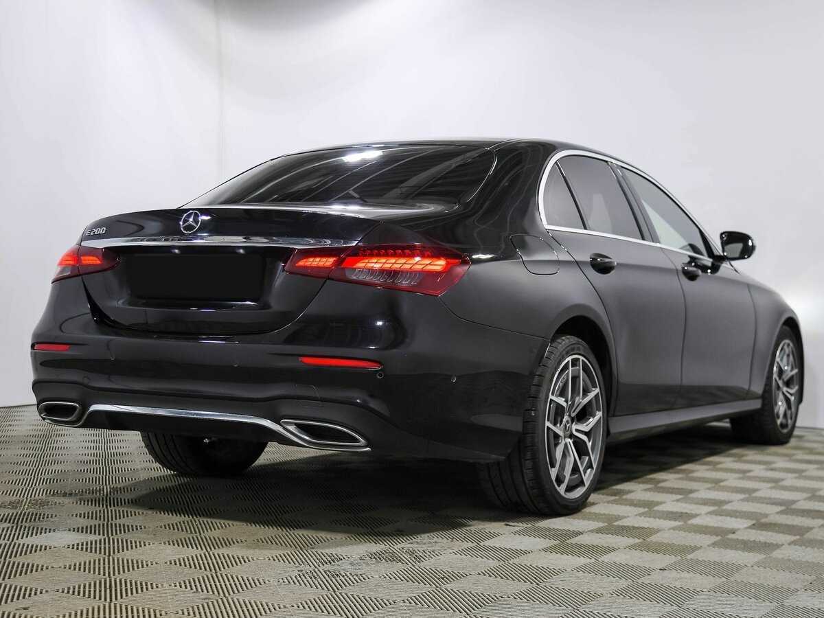 Mercedes-Benz E-Класс 2021 года с пробегом. Фото: #2