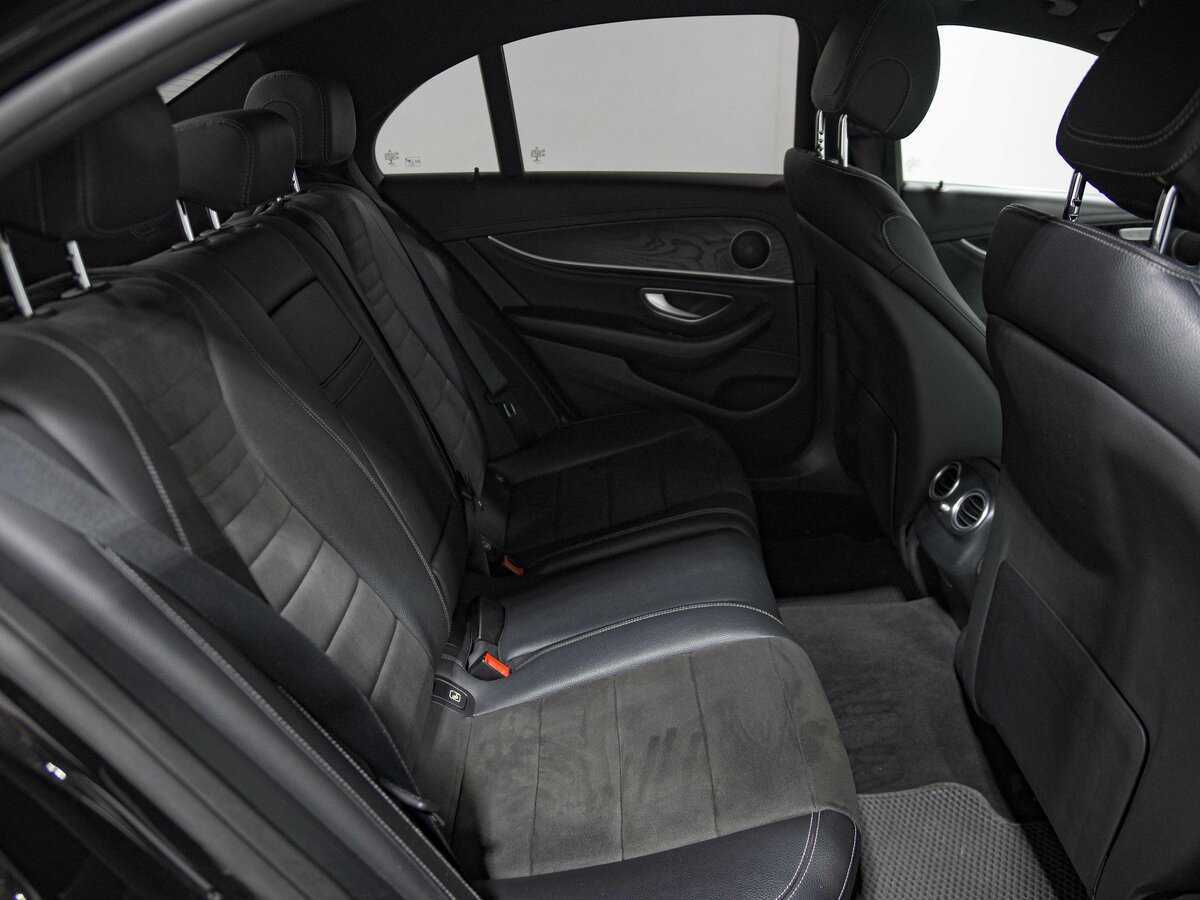 Mercedes-Benz E-Класс 2021 года с пробегом. Фото: #14