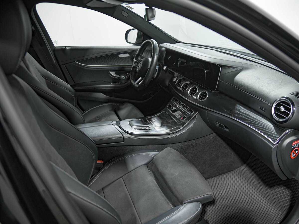 Mercedes-Benz E-Класс 2021 года с пробегом. Фото: #15