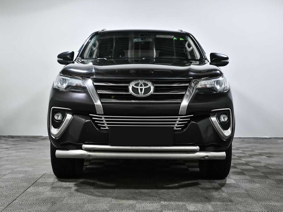 Toyota Fortuner 2017 года с пробегом. Фото: #1