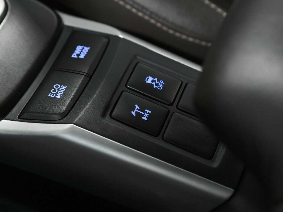 Toyota Fortuner 2017 года с пробегом. Фото: #14