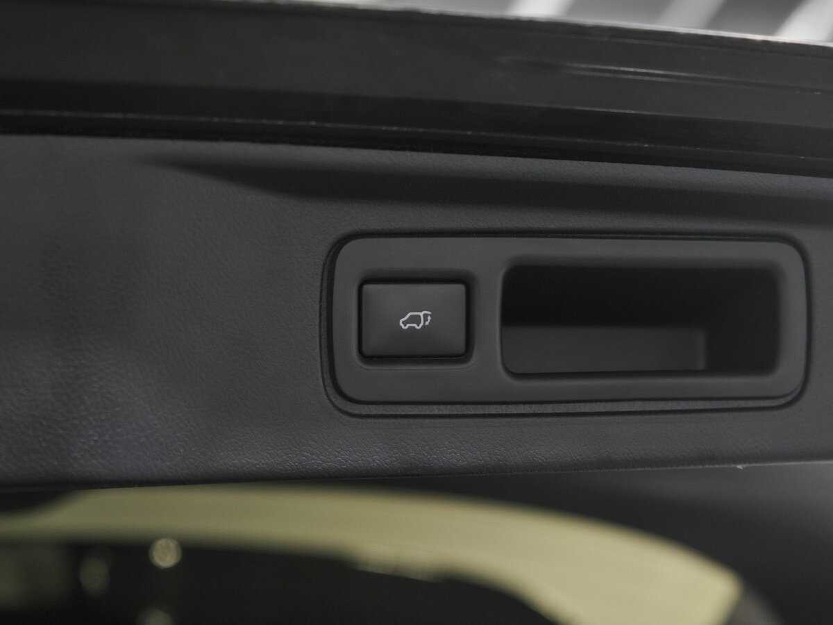 Toyota Fortuner 2017 года с пробегом. Фото: #20