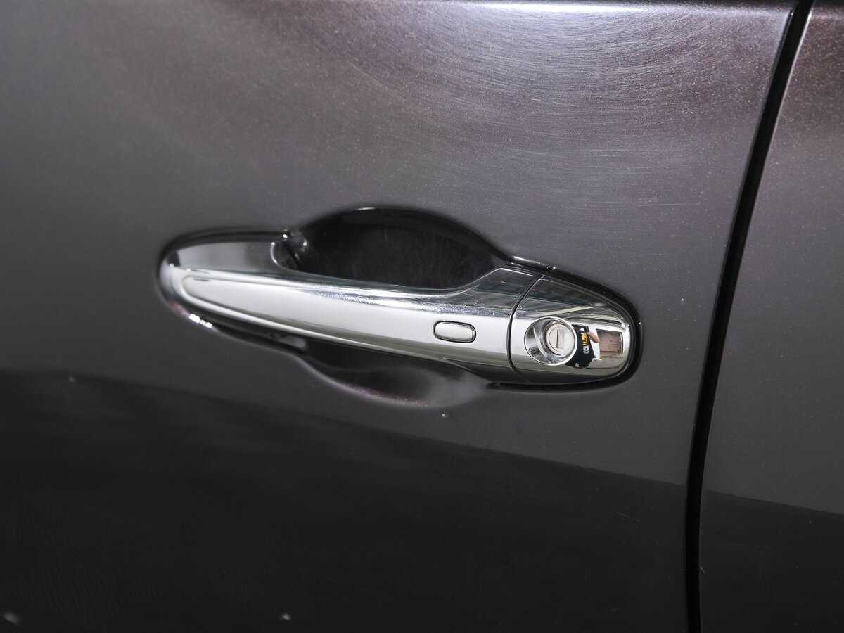 Toyota Fortuner 2017 года с пробегом. Фото: #22