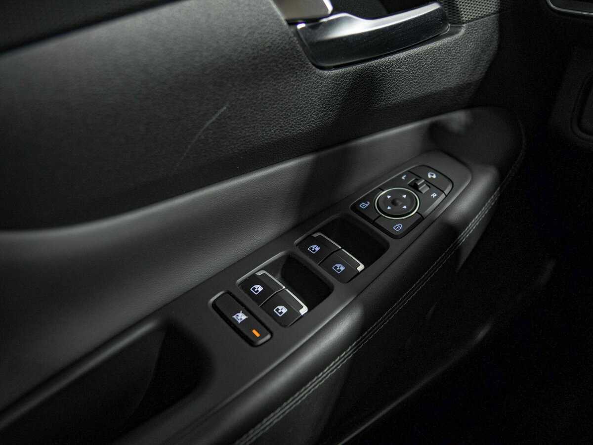 Hyundai Santa Fe 2020 года с пробегом. Фото: #13